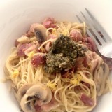 Bacon and Mushroom Yogurt Cream Pasta with Strawberry Pesto