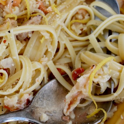 Linguine and Clams close up