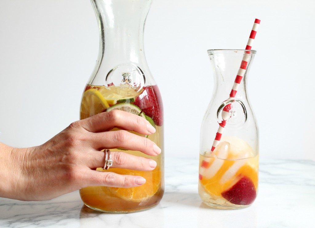 Citrus White Wine Sangria 02