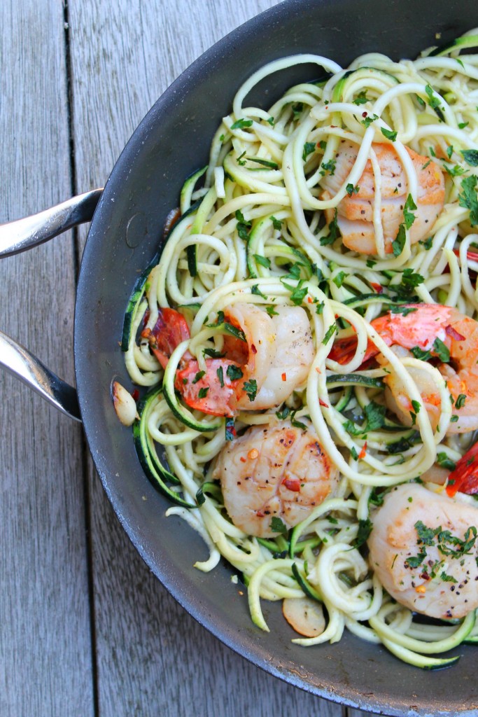 Shrimp and Scallop Scampi with Zucchini Noodles 02