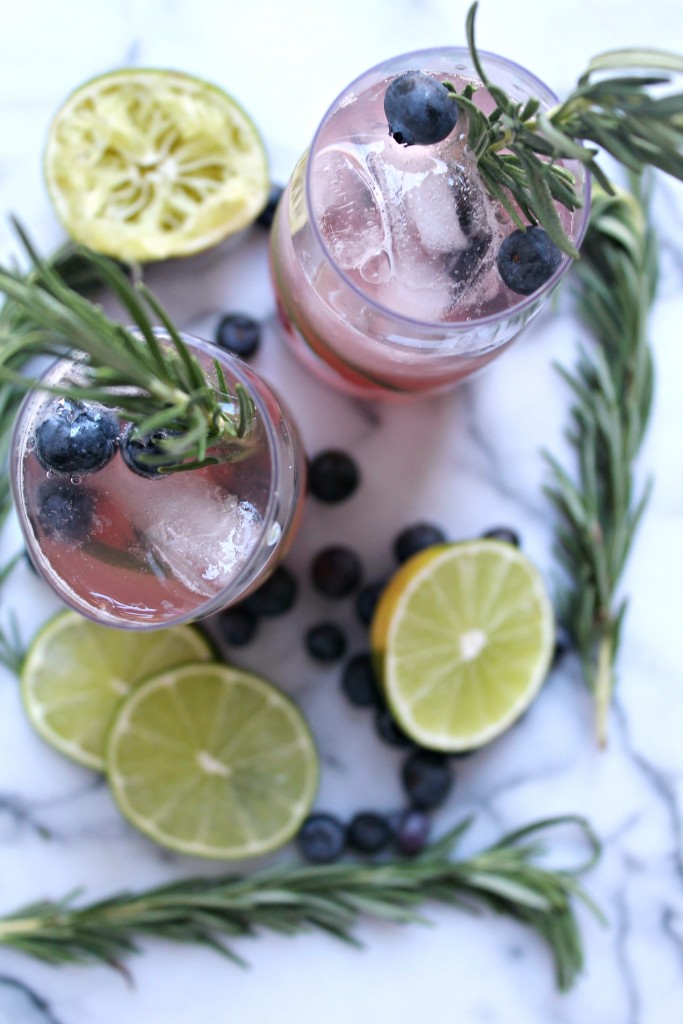 Rosemary-Blueberry Citrus Mocktails {Holiday Mocktail Recipes}