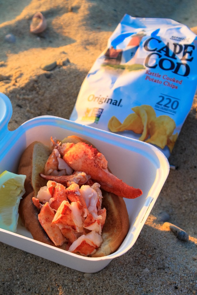 Up Island Lobster Roll-1